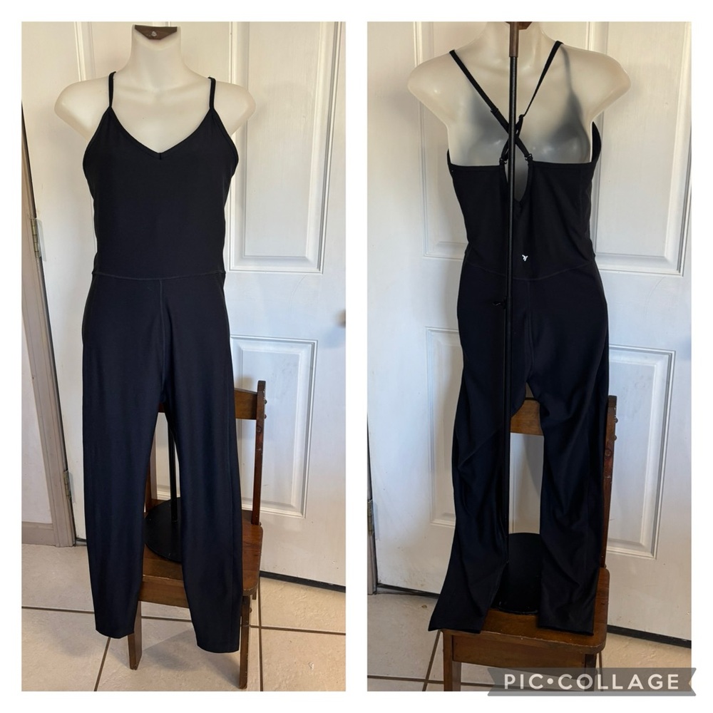 Nwot Med Old Navy Active Cloud Solid Black Jack C… - image 1